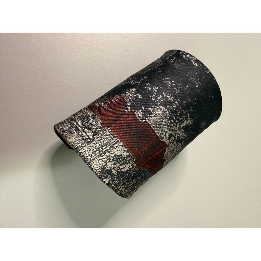 Je Suis Mens Silk Necktie Gray Red Landscape Architecture Print Made in USA